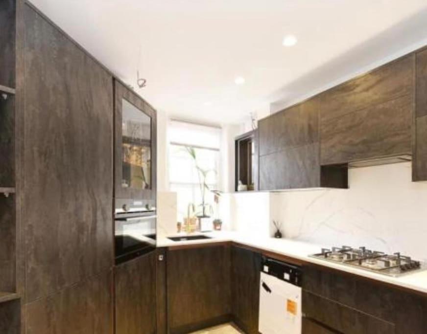 2 Bed Flat In St Johns Wood Apartment London Exterior photo