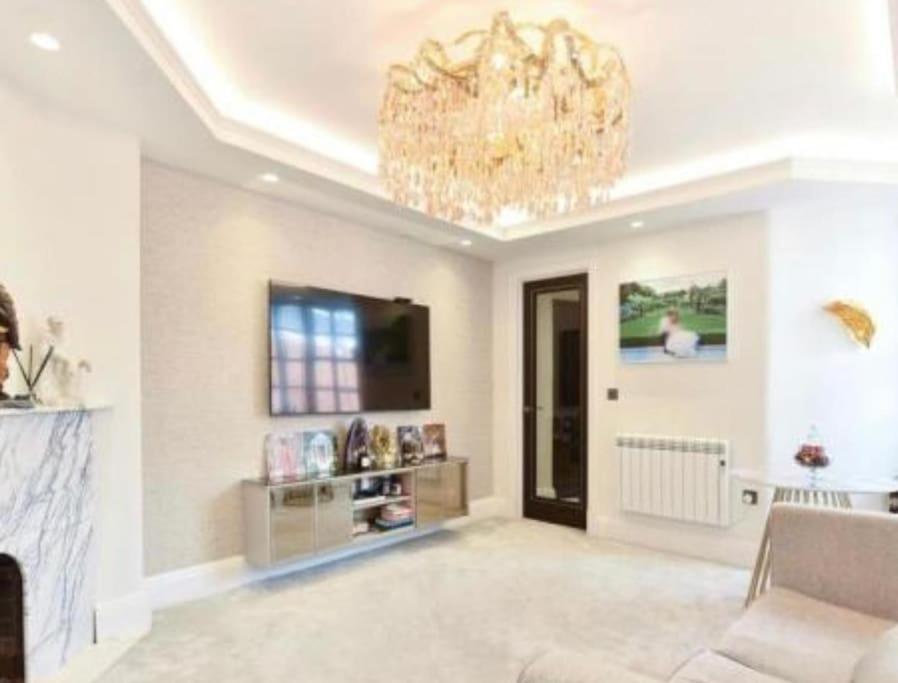2 Bed Flat In St Johns Wood Apartment London Exterior photo